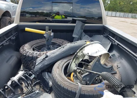 2025 Ram 1500 Rebel 4X4 5'7 Box из США, поврежденный, VIN 1C6SRFLPXSN692033